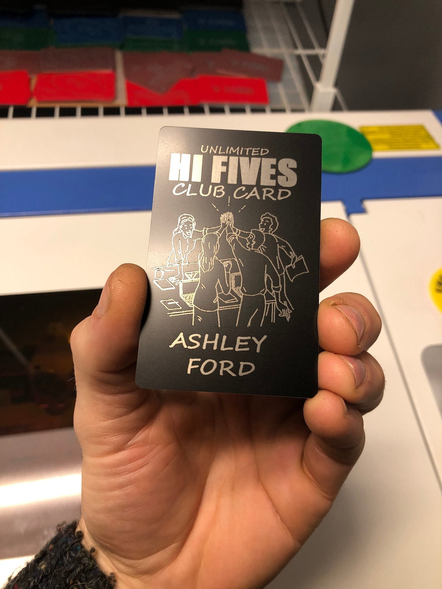 Carte de membre personnalisée en métal High Five, cadeau de poignée de main secrète