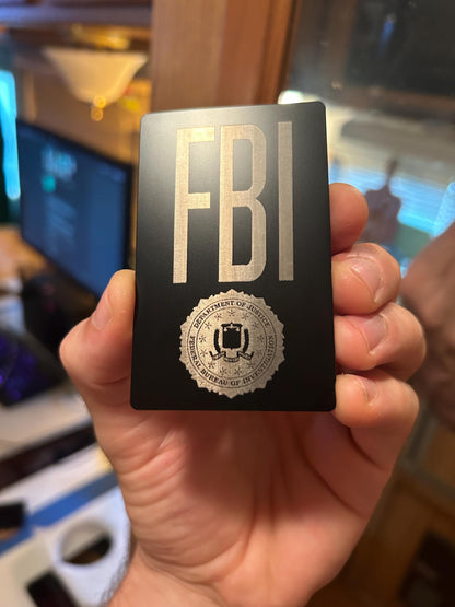 Cartera con inserto de tarjeta de visita de metal del FBI para cosplay